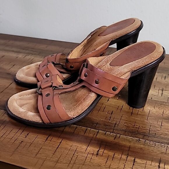 John A Frye Elvira Brown Studded Leather Slip On Heel Sandals - Picture 2 of 10